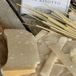 Parmesan 600 gr. Ital.